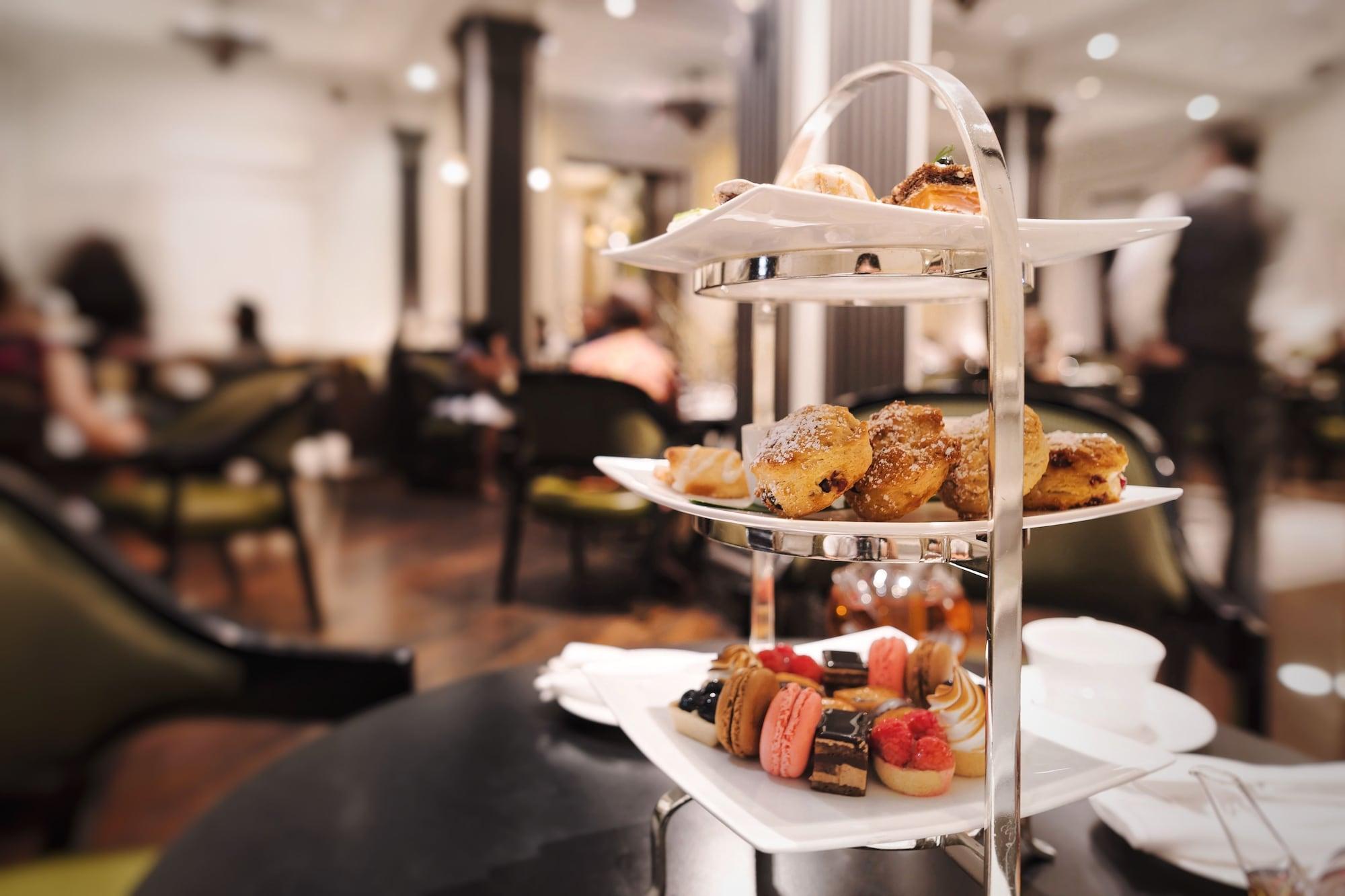 The Pierre, A Taj Hotel, New York Luaran gambar Afternoon tea at the InterContinental Hotel, London, 2011