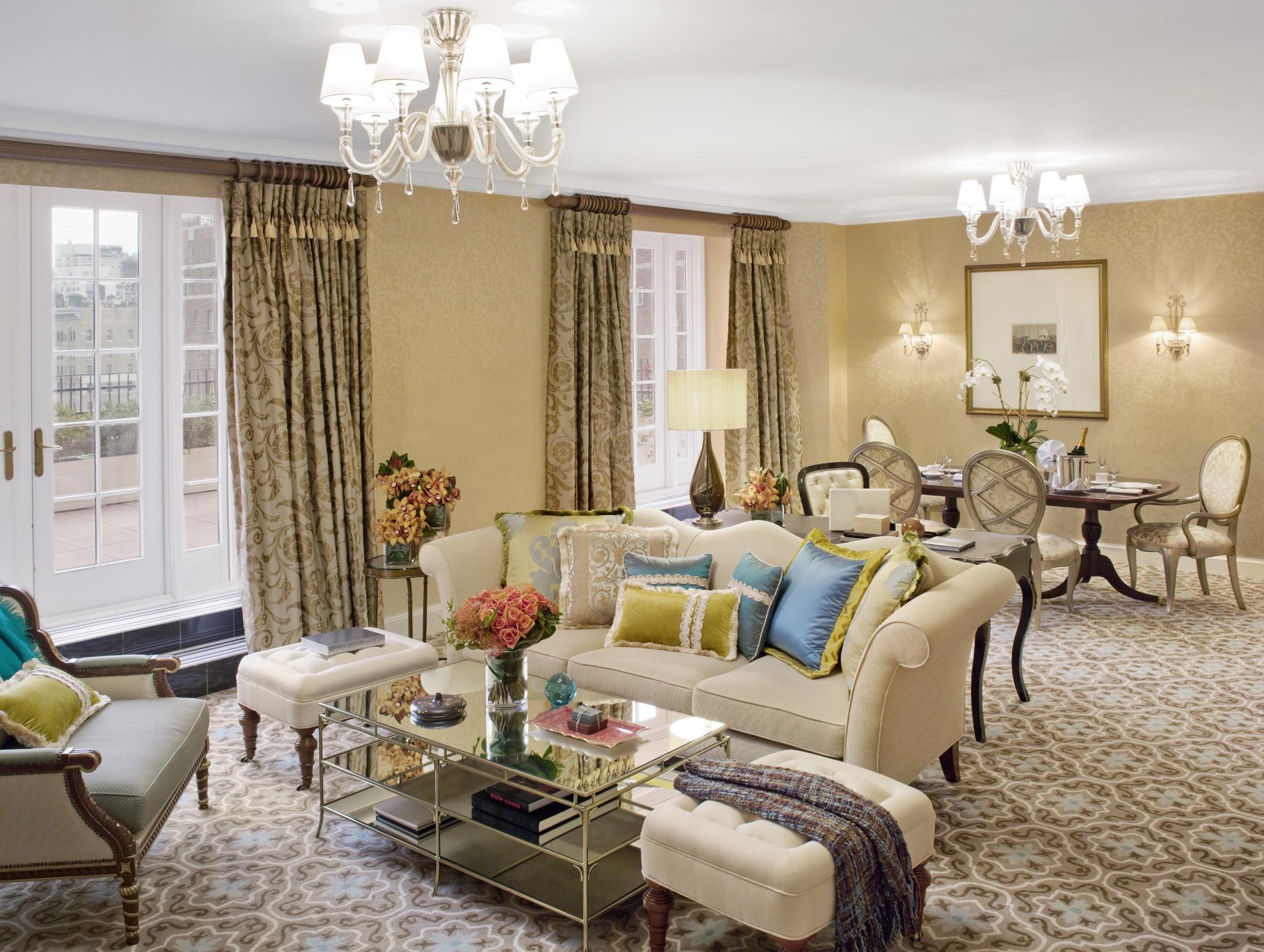 The Pierre, A Taj Hotel, New York Bilik gambar A living room