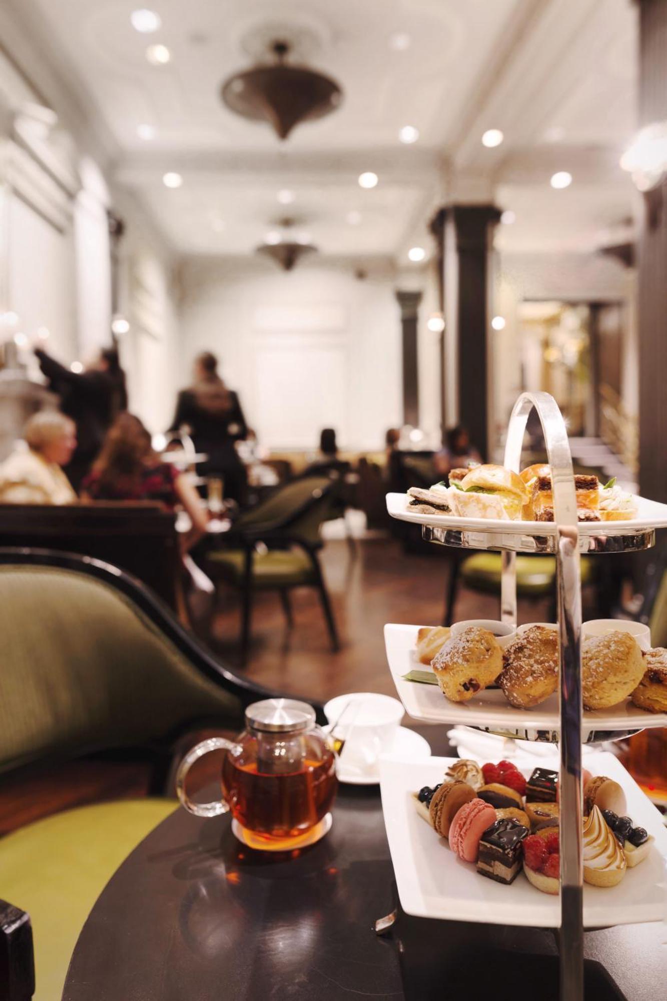 The Pierre, A Taj Hotel, New York Luaran gambar Afternoon tea at the Langham